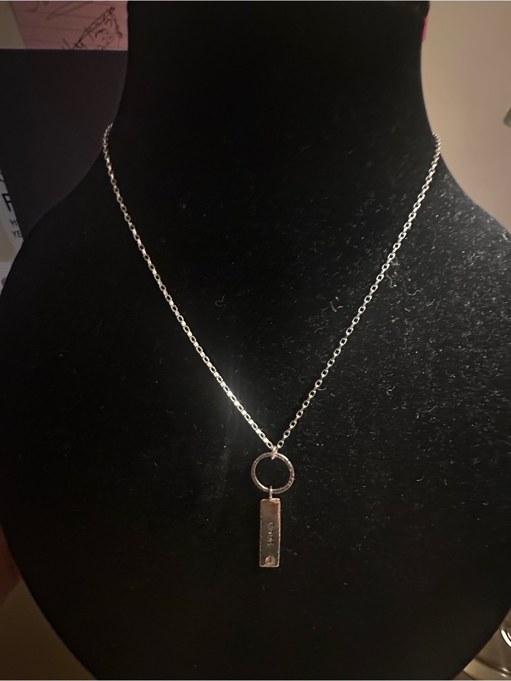 Opulenza Silver 'Hope' Bar Pendant Necklace - Inspirational Women's Jewelry - Picture 4 of 5